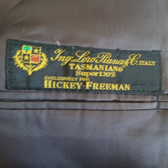 Hickey Freeman Sport Coat - Picture 5 of 8